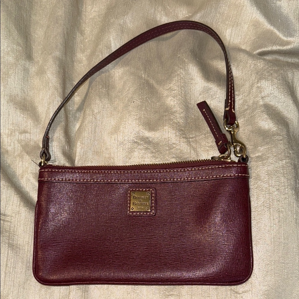 Dooney & Bourke Maroon Women's Bag